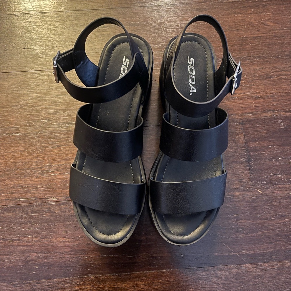 SODA Black Strappy Platform Sandals - Picture 2 of 6